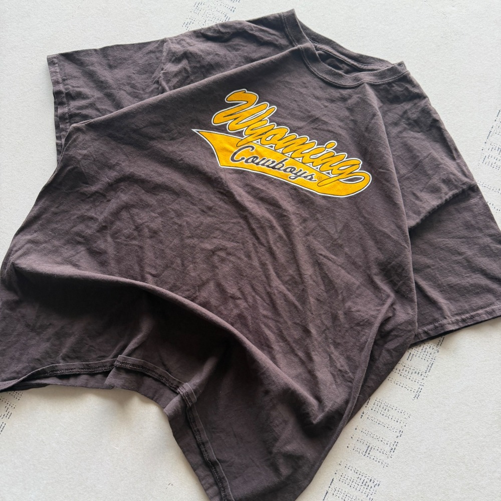 Y2K Wyoming Cowboys T-shirt